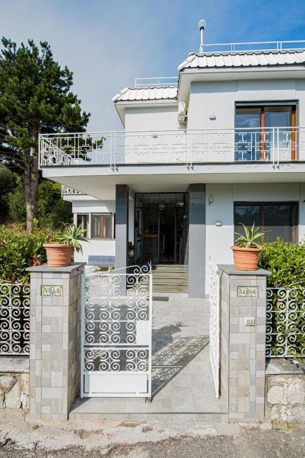 Villa Louise Sorrento Exterior photo